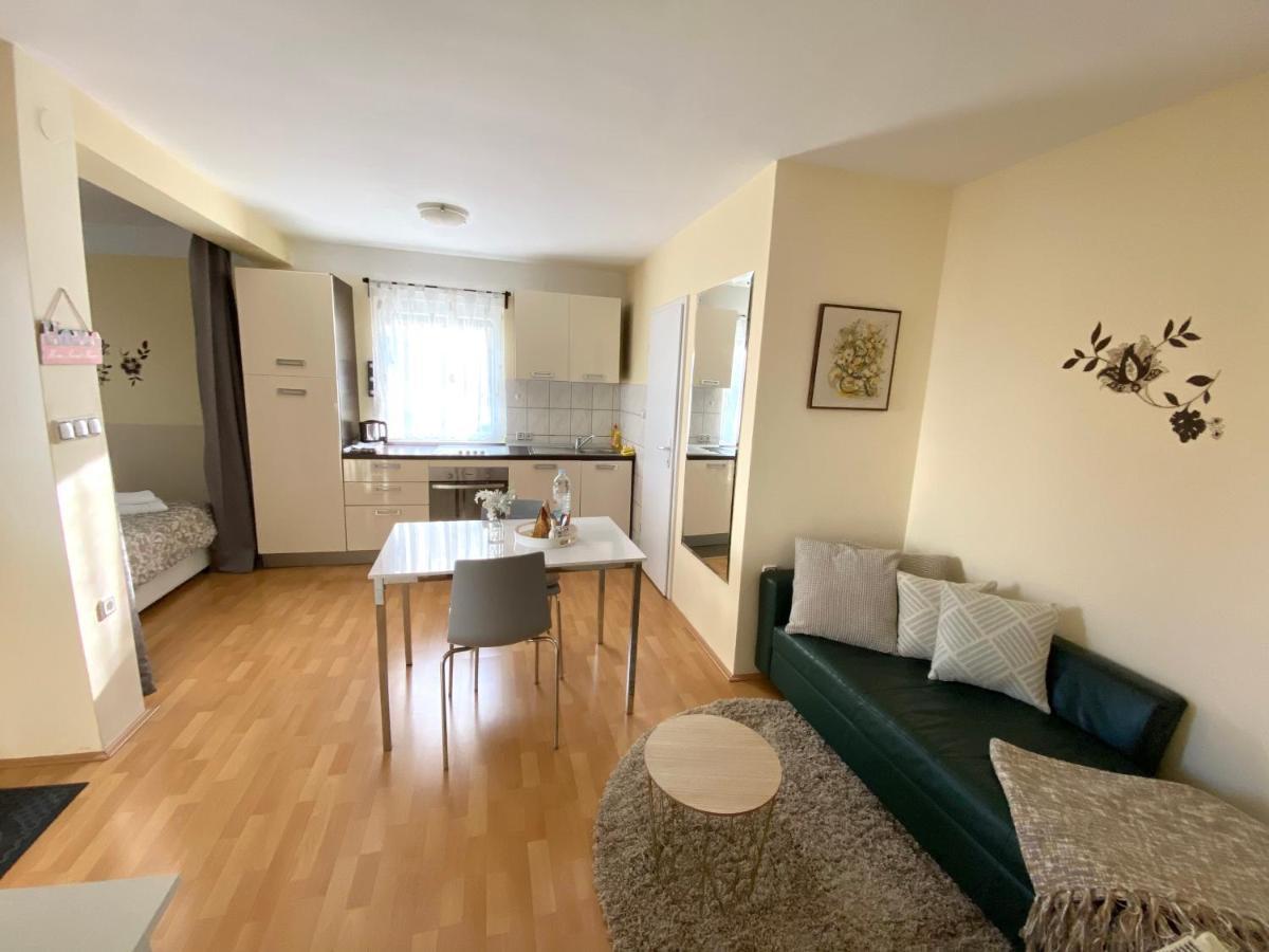 Apartman Lucija Gradici Buitenkant foto