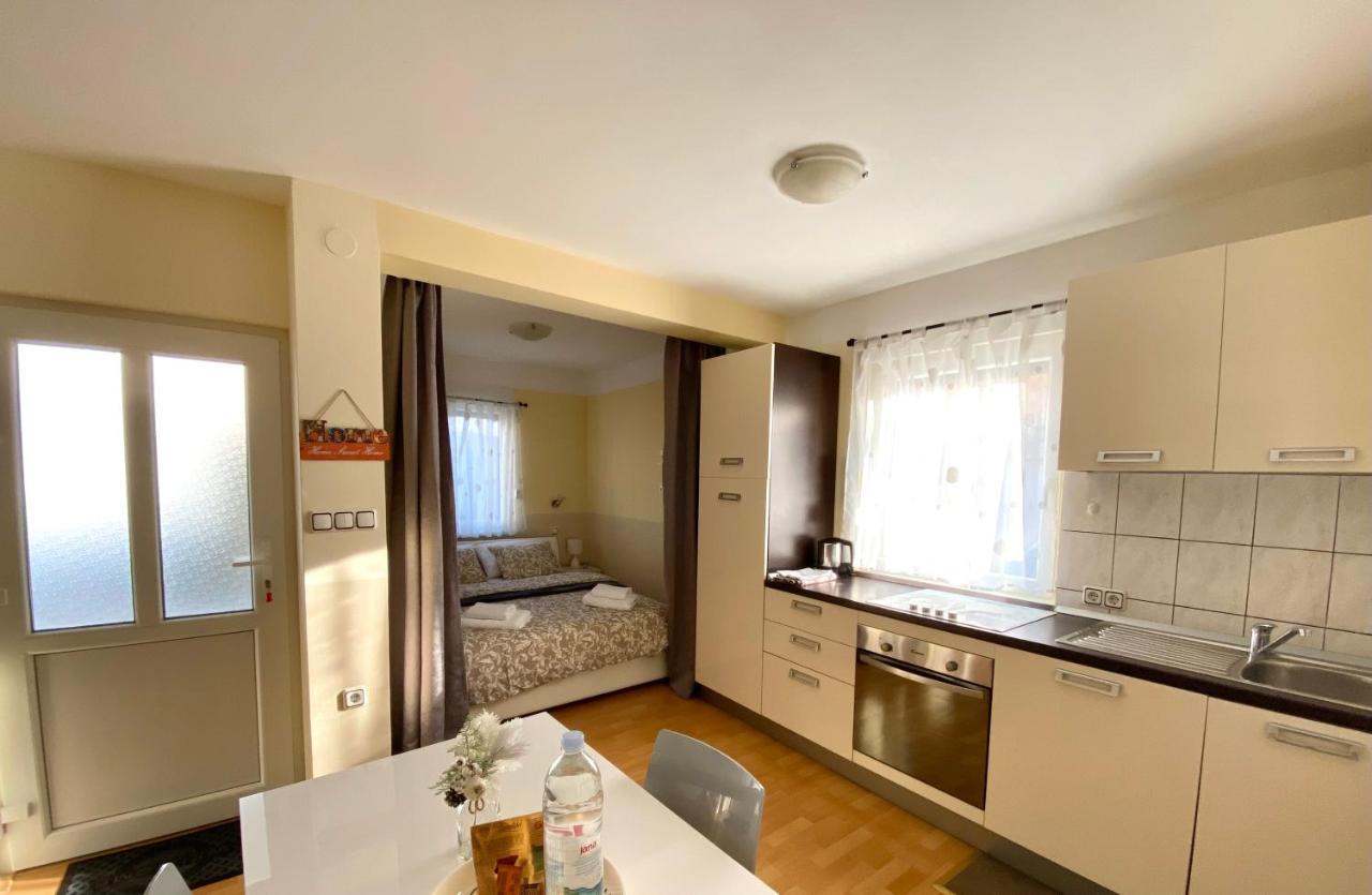 Apartman Lucija Gradici Buitenkant foto