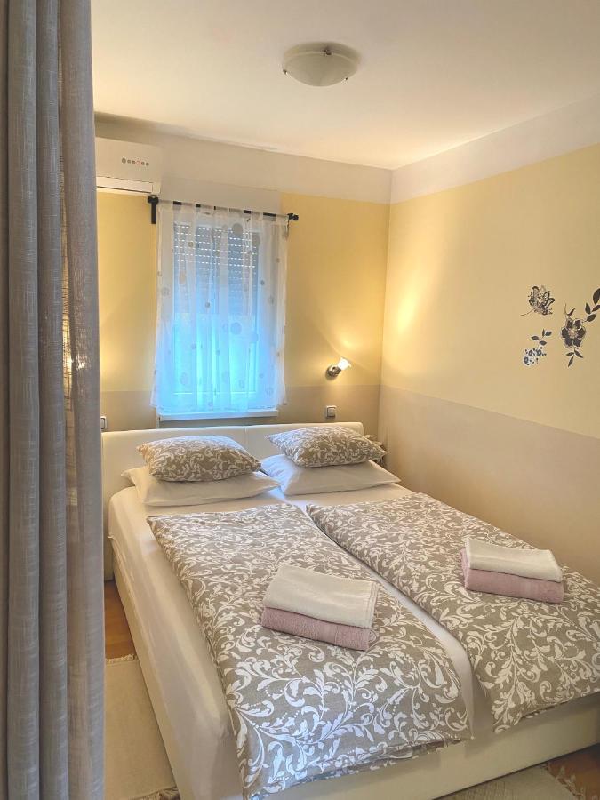 Apartman Lucija Gradici Buitenkant foto
