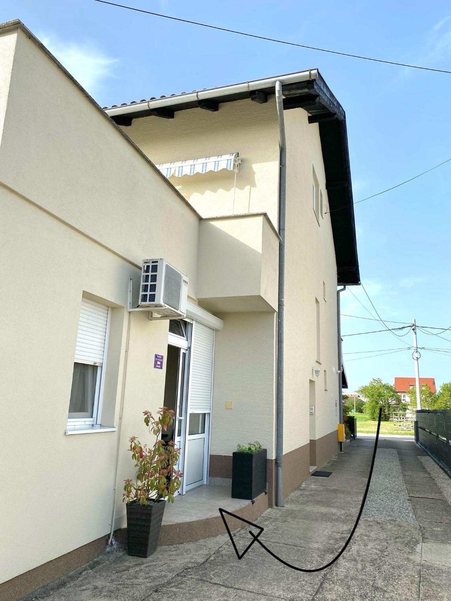 Apartman Lucija Gradici Buitenkant foto