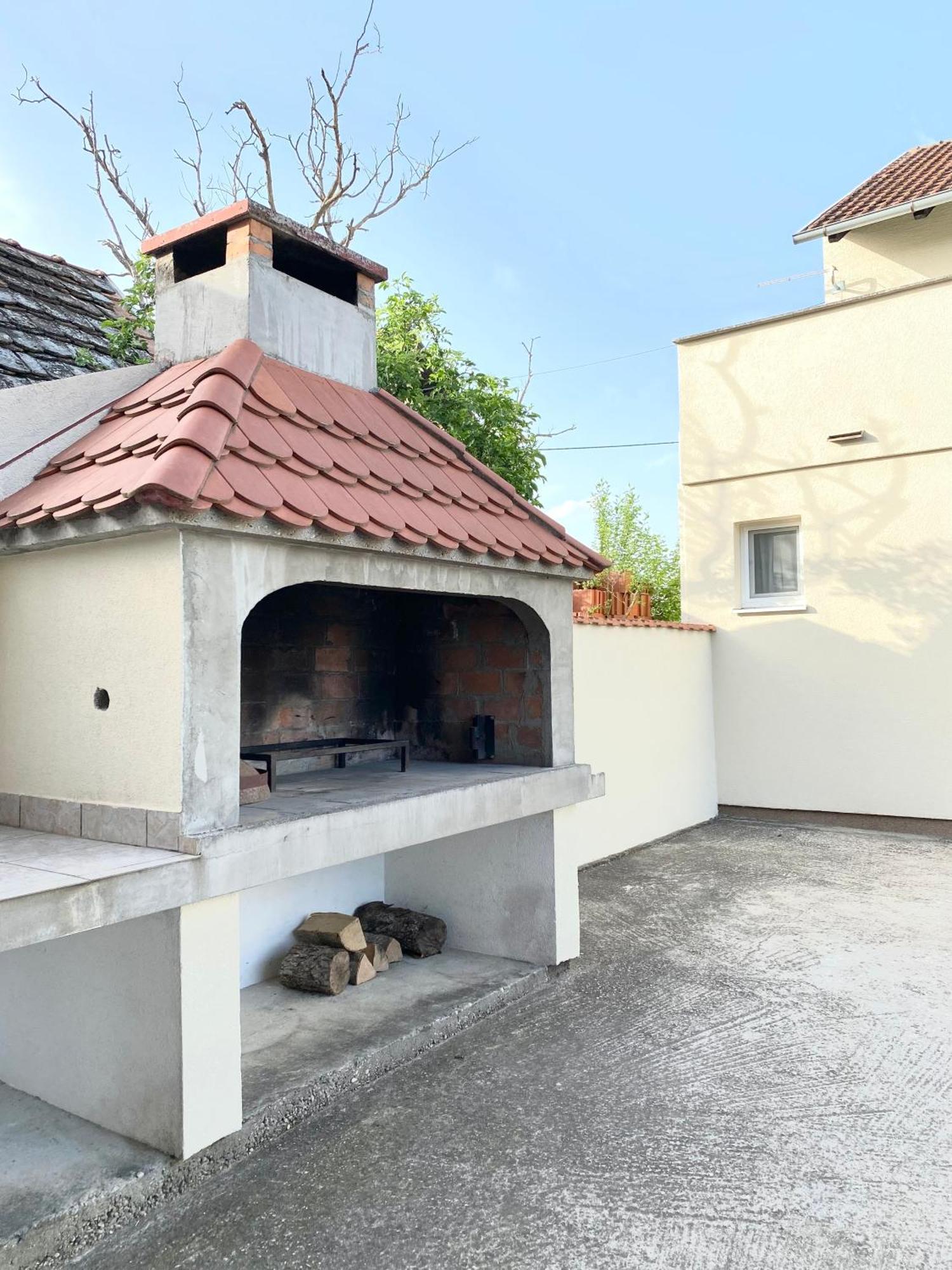 Apartman Lucija Gradici Buitenkant foto